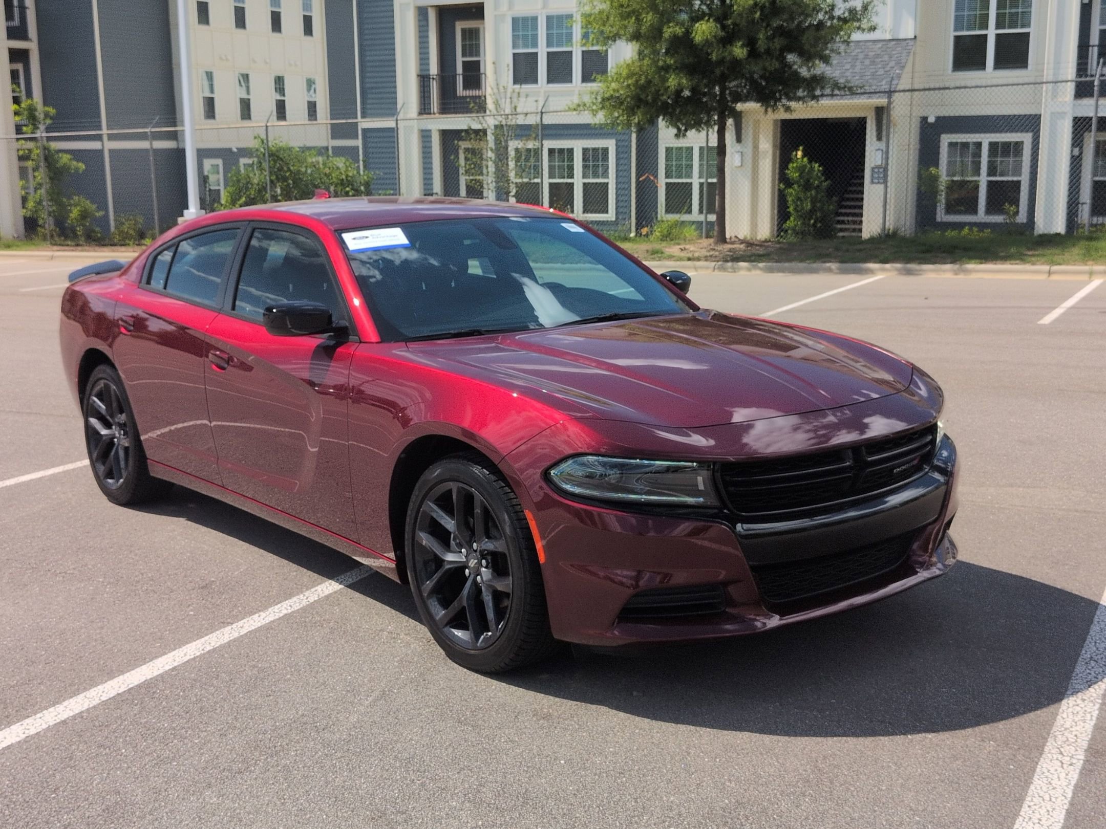 Used 2023 Dodge Charger SXT w/ Blacktop Package RWD image 2