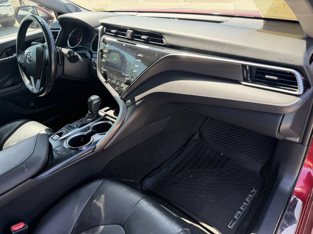 Used 2018 Toyota Camry XSE w/ Driver Assist Package FWD image 7