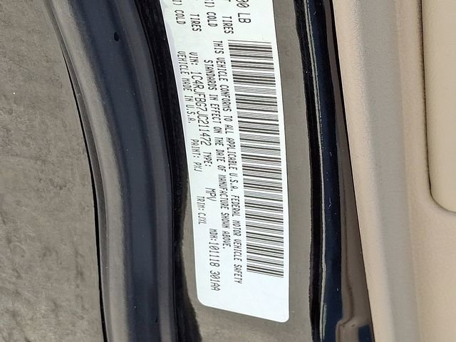 Used 2018 Jeep Grand Cherokee Limited image 28