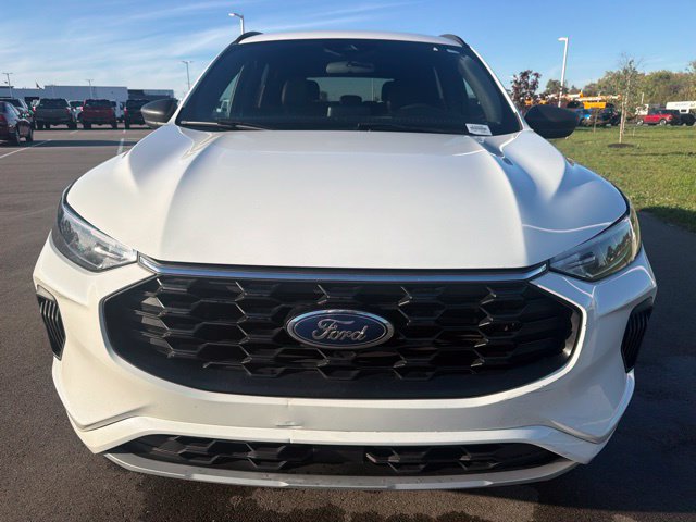 Certified 2023 Ford Escape ST-Line w/ Equipment Group 301A FWD image 3