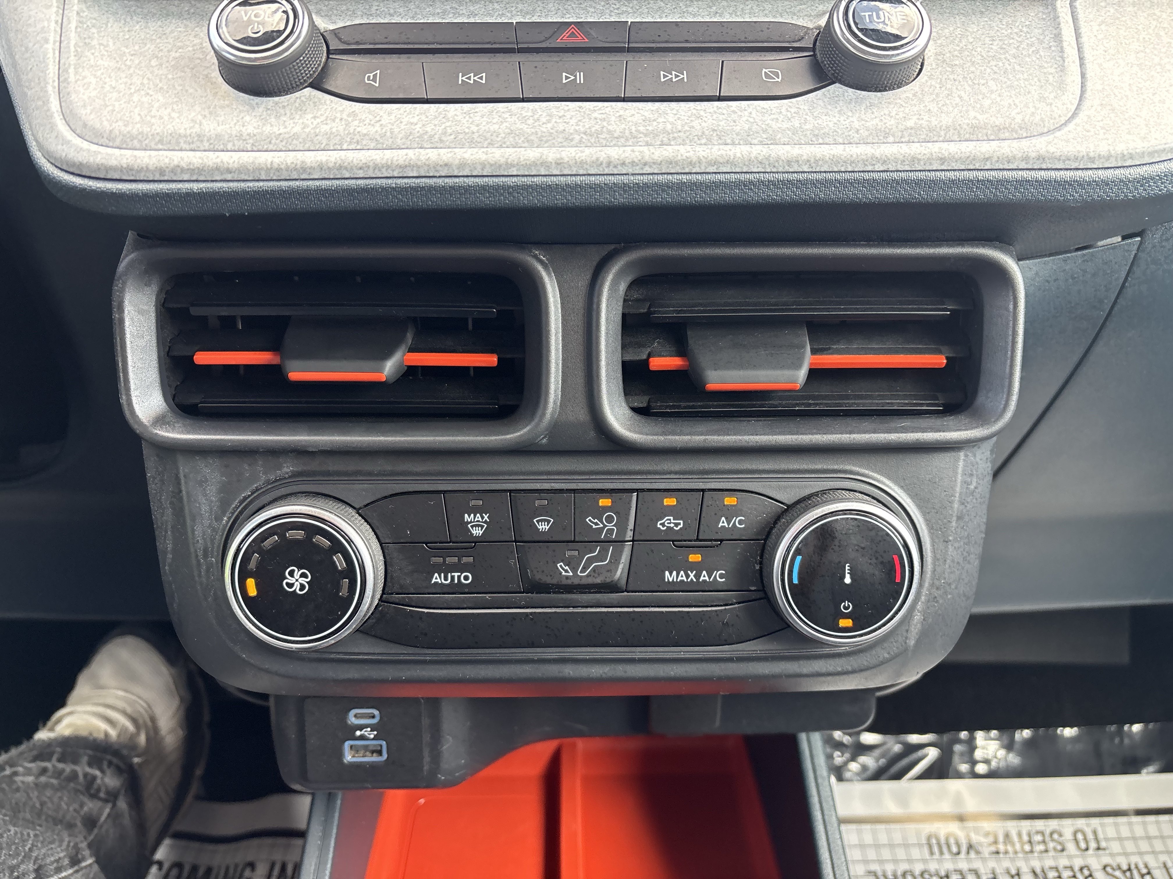 Certified 2024 Ford Maverick XLT FWD image 33
