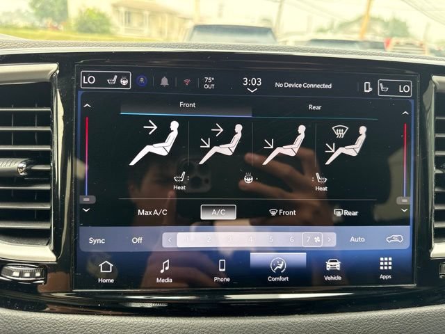 Used 2025 Chrysler Pacifica Select FWD image 22