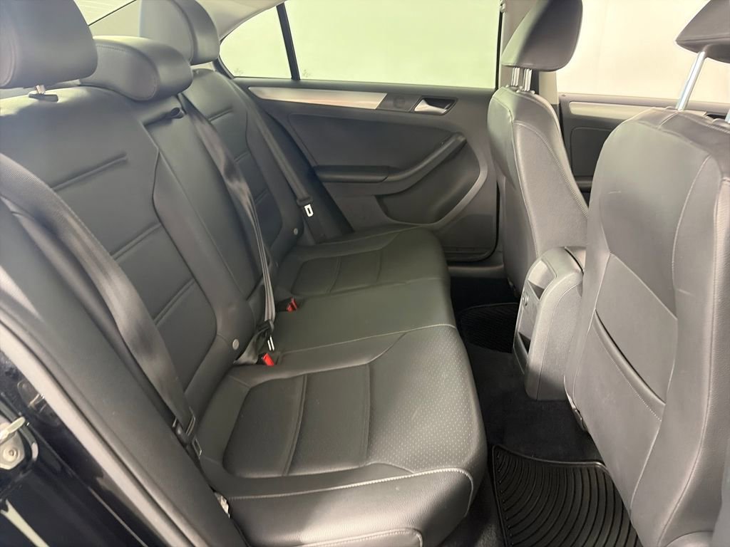 Used 2018 Volkswagen Jetta SE image 28