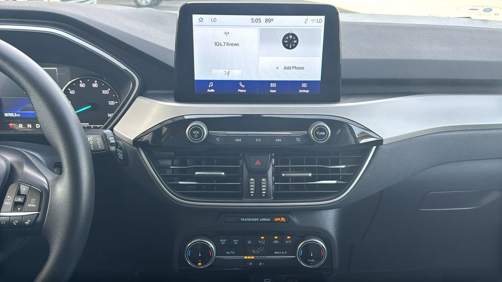 Certified 2022 Ford Escape SE image 11