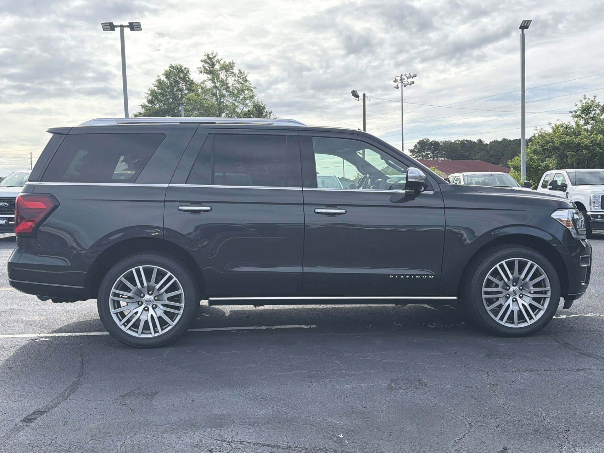 Certified 2022 Ford Expedition Platinum AWD/4WD image 33