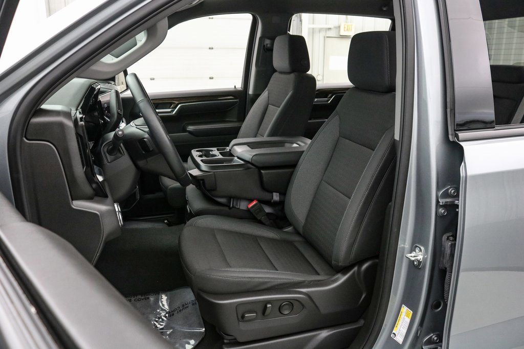 Used 2025 GMC Sierra 1500 Elevation image 12