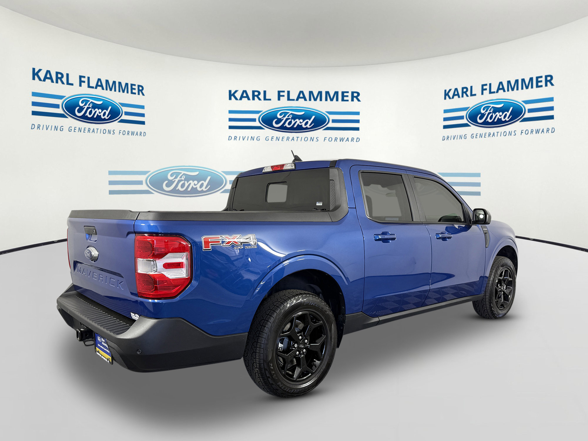 Certified 2024 Ford Maverick Lariat w/ FX4 Off-Road Package AWD/4WD image 3