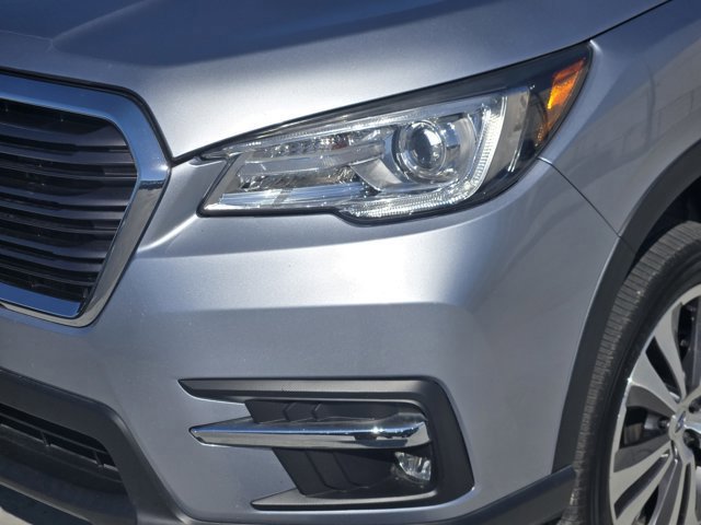 Used 2022 Subaru Ascent Limited w/ Technology Package image 9