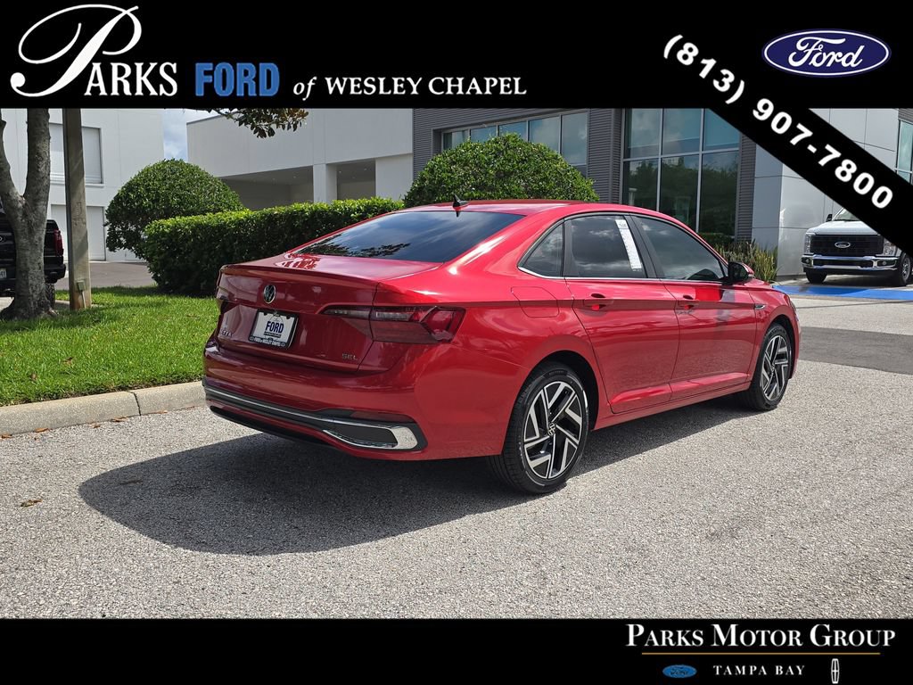 Used 2022 Volkswagen Jetta SEL FWD image 5