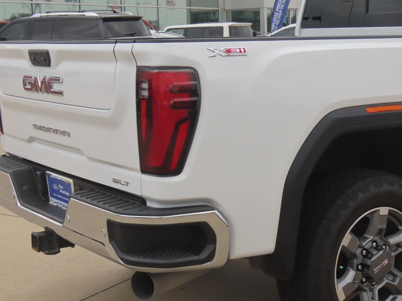 Used 2025 GMC Sierra 2500 SLT w/ Texas SLT Premium Package AWD/4WD image 12