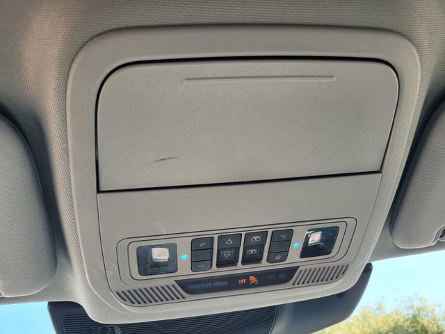 Certified 2022 Ford Explorer XLT w/ Equipment Group 202A image 22