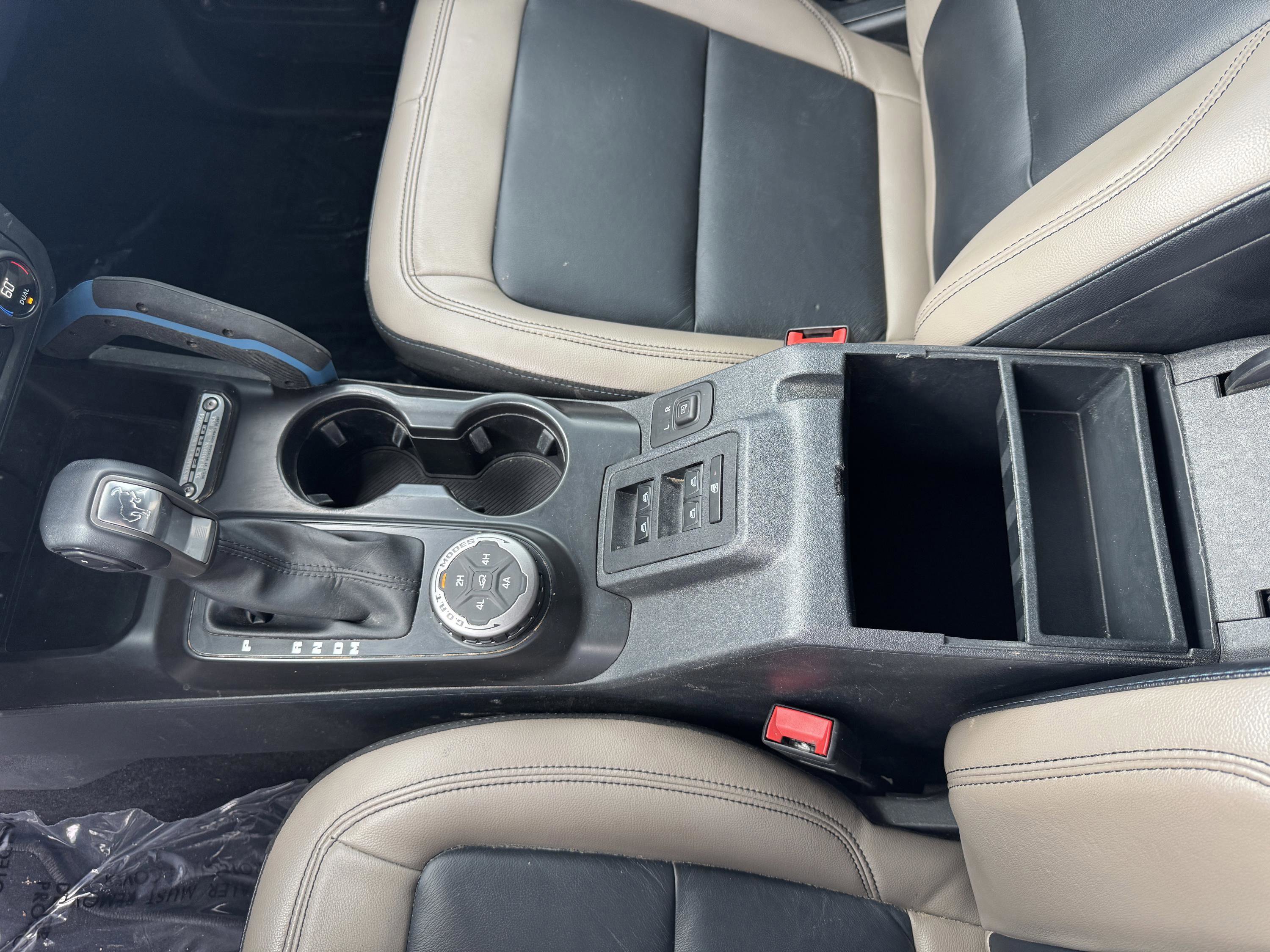 Certified 2024 Ford Bronco Wildtrak image 23