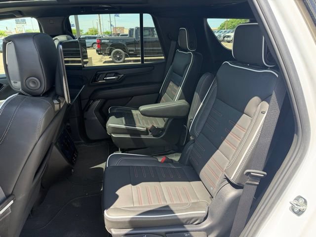Used 2025 GMC Yukon AT4 Ultimate AWD/4WD image 21