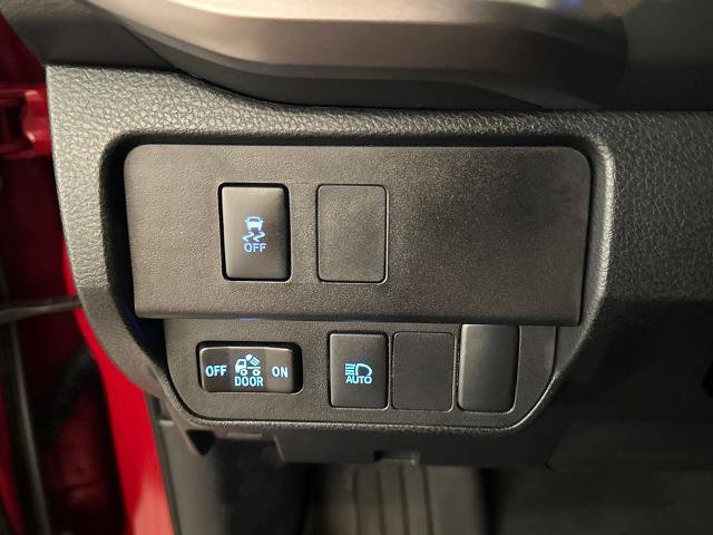 Used 2023 Toyota Tacoma SR5 RWD image 13