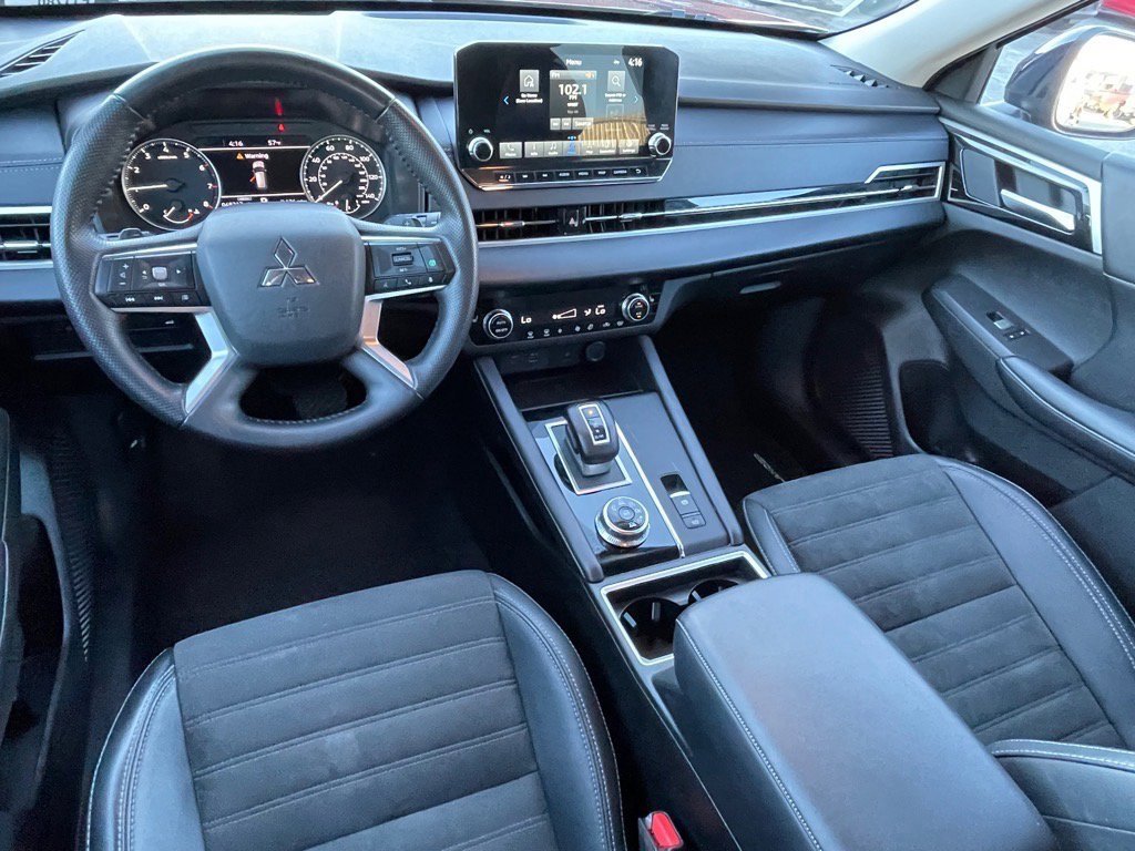 Used 2024 Mitsubishi Outlander Ralliart image 15