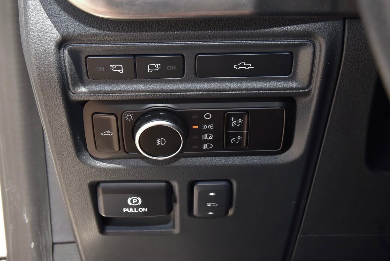 Certified 2023 Ford F150 Lariat w/ Trailer Tow Package image 34