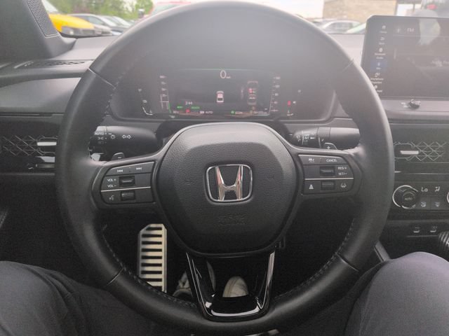 Used 2023 Honda Accord Sport image 29