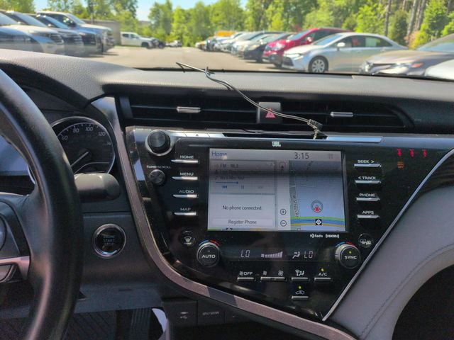 Used 2018 Toyota Camry XLE w/ Driver Assist Package FWD image 29