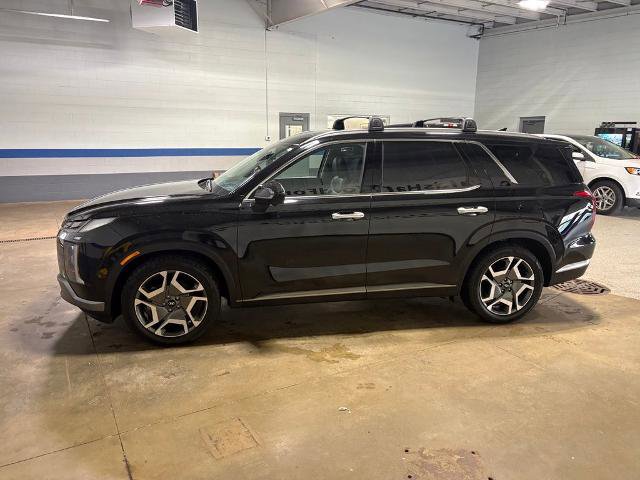 Used 2023 Hyundai Palisade Limited AWD/4WD image 5