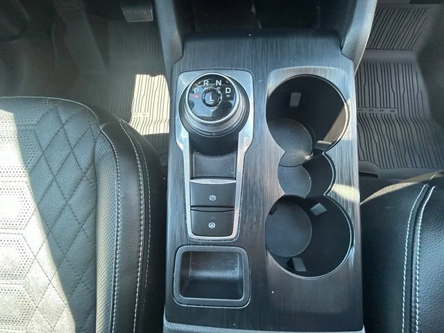 Certified 2023 Ford Escape Platinum w/ Premium Technology Package AWD/4WD image 23