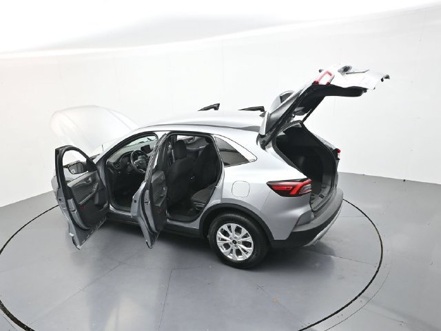 Certified 2024 Ford Escape Active FWD image 48