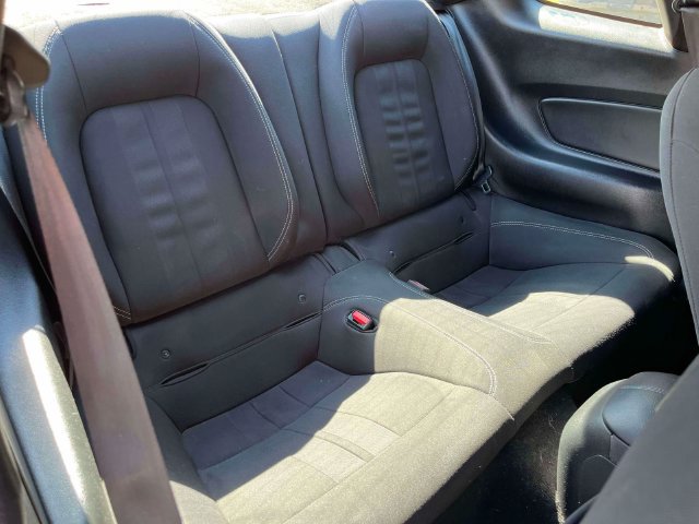 Certified 2022 Ford Mustang GT RWD image 18