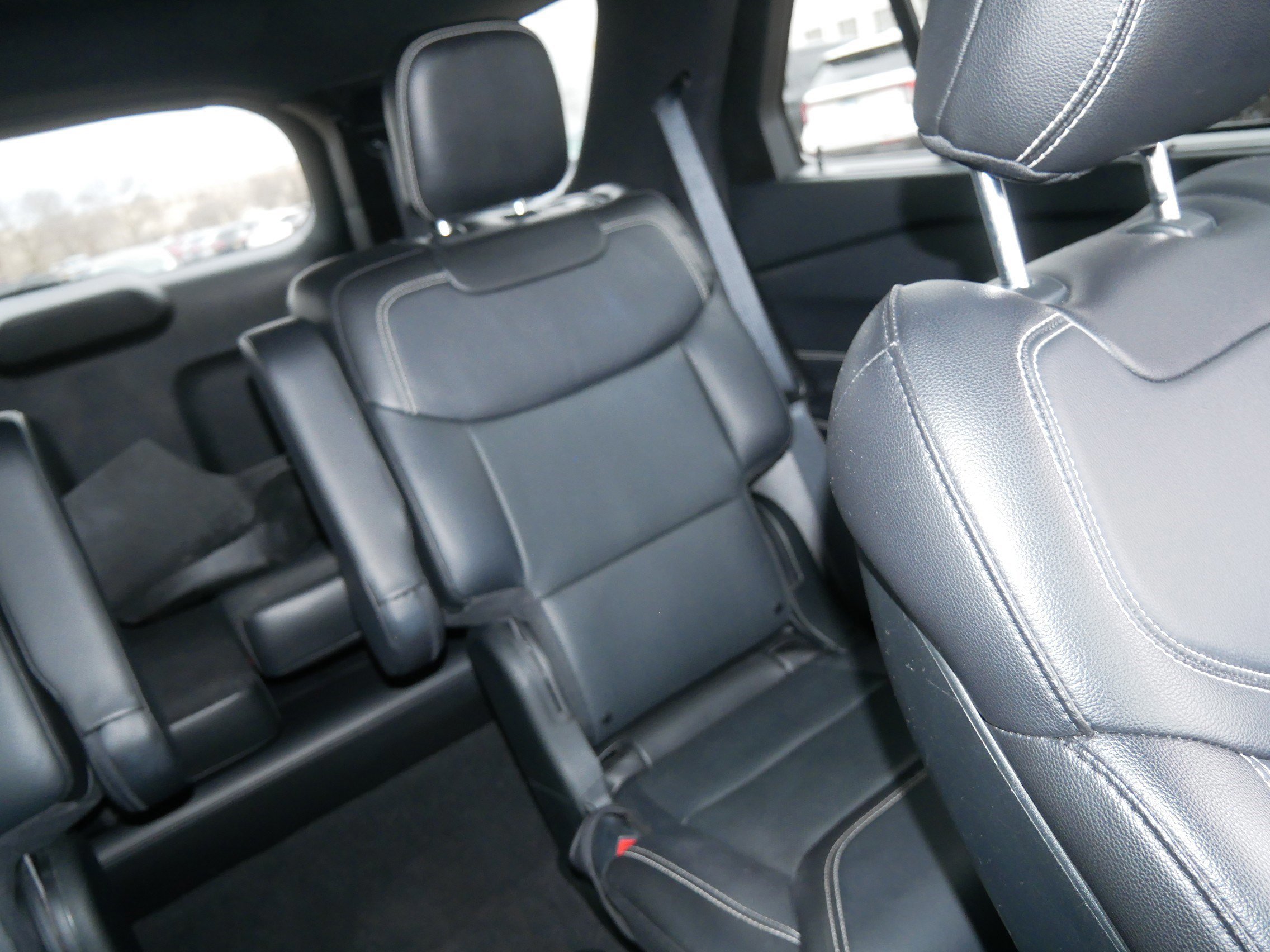 Certified 2020 Ford Explorer ST image 14