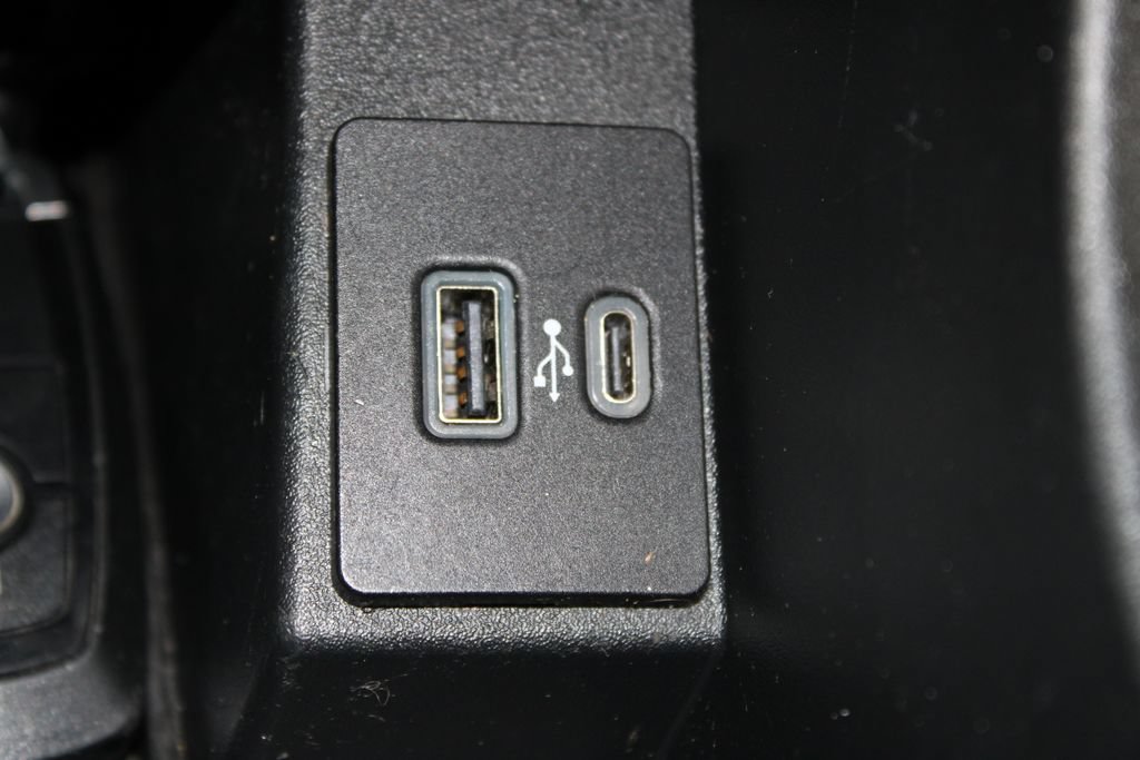 Certified 2024 Ford Edge SEL AWD/4WD image 48