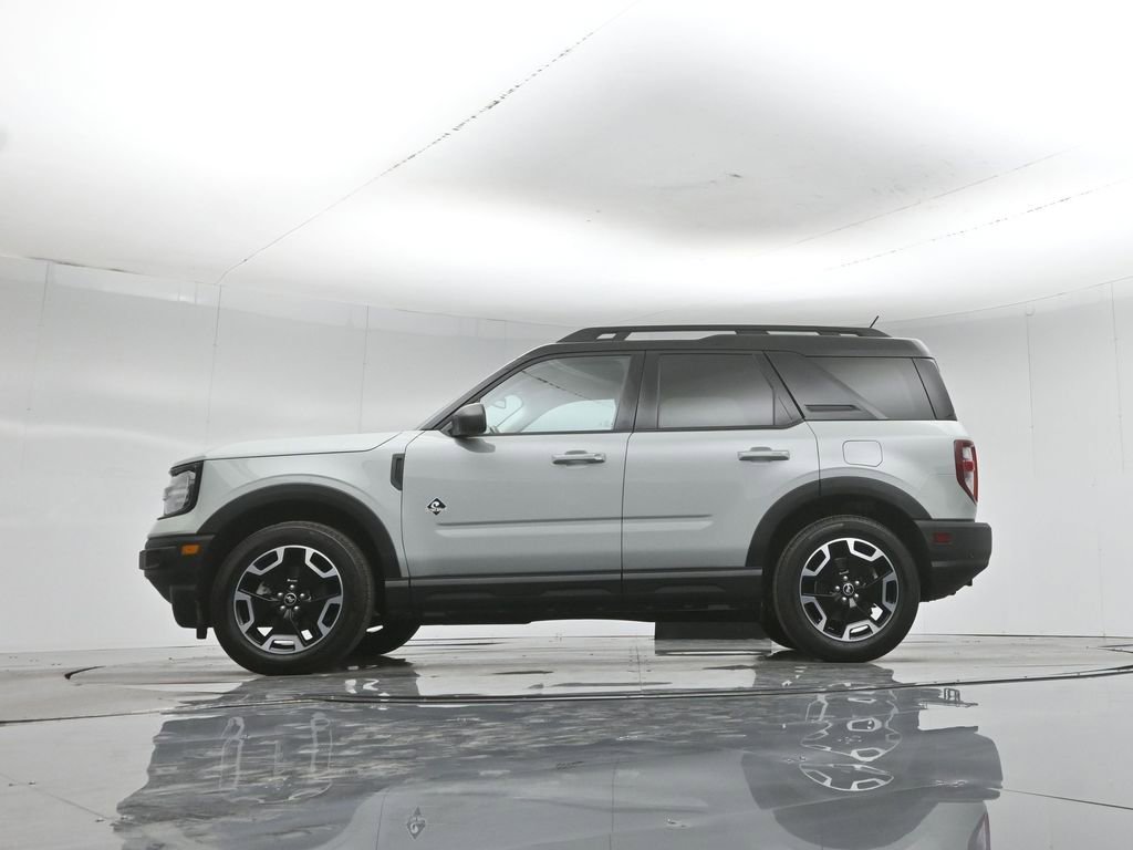 Certified 2023 Ford Bronco Sport Outer Banks w/ Tech Package AWD/4WD image 8