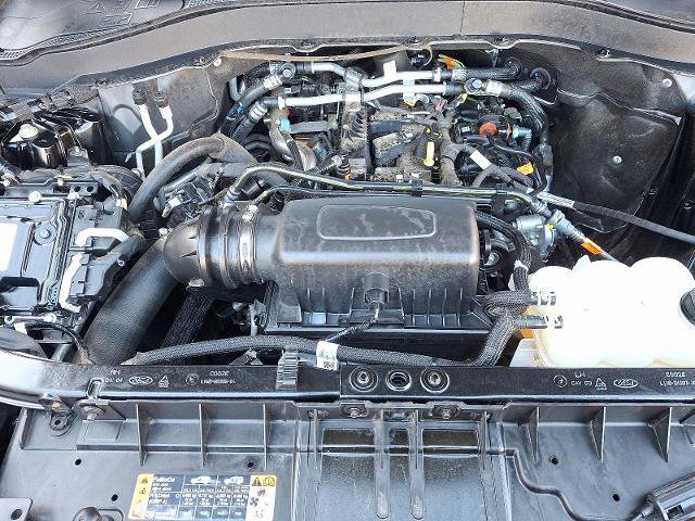 Certified 2022 Ford Explorer XLT w/ Equipment Group 202A image 27