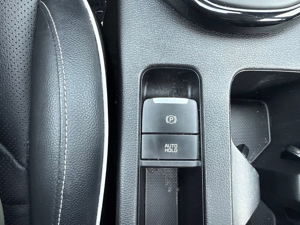 Used 2023 Kia Forte GT-Line w/ GT-Line Premium Package FWD image 29