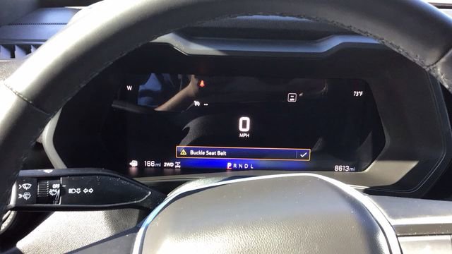 Used 2025 Chevrolet Colorado Trail Boss image 19