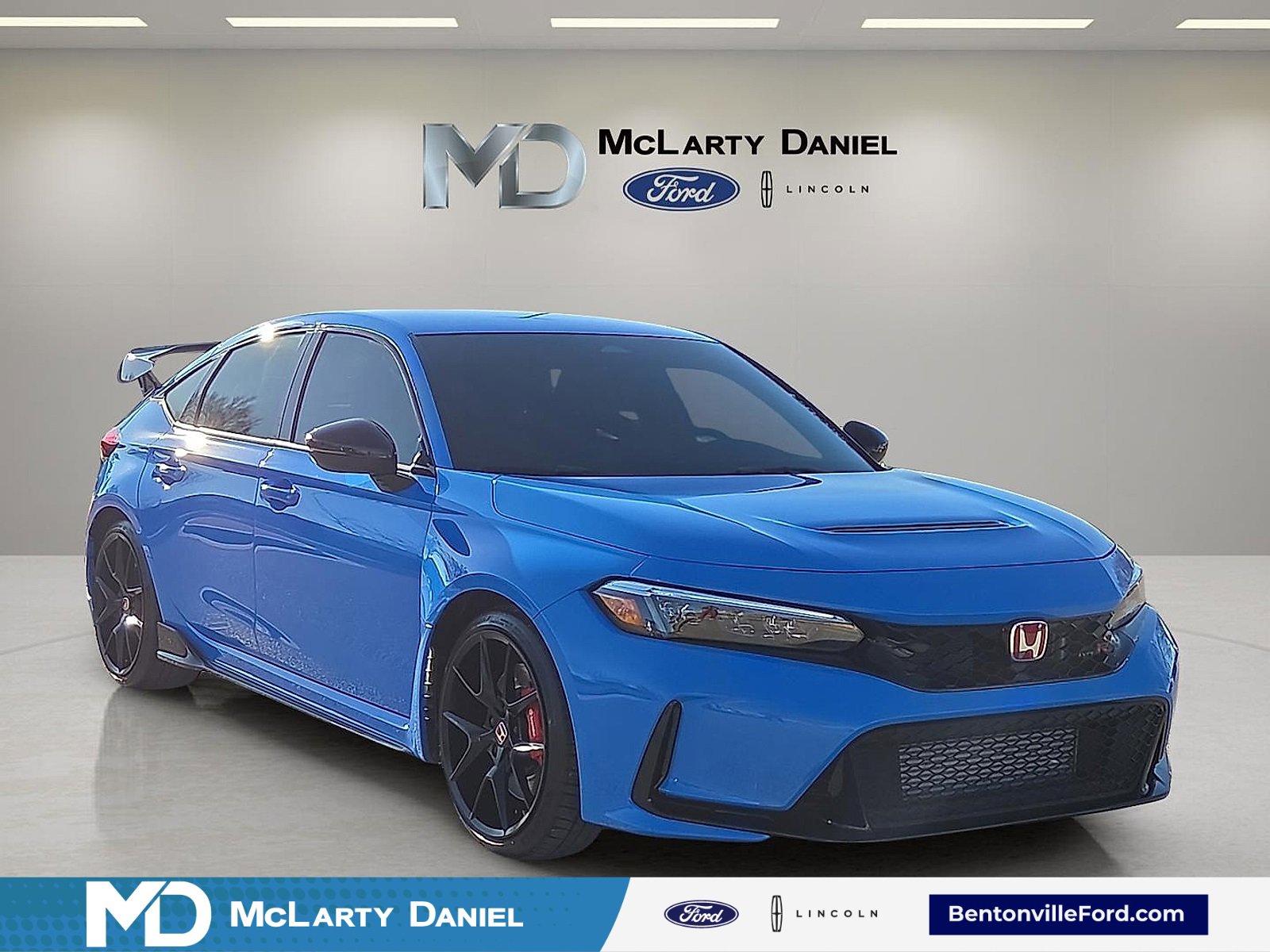 Used 2025 Honda Civic Type R image 1