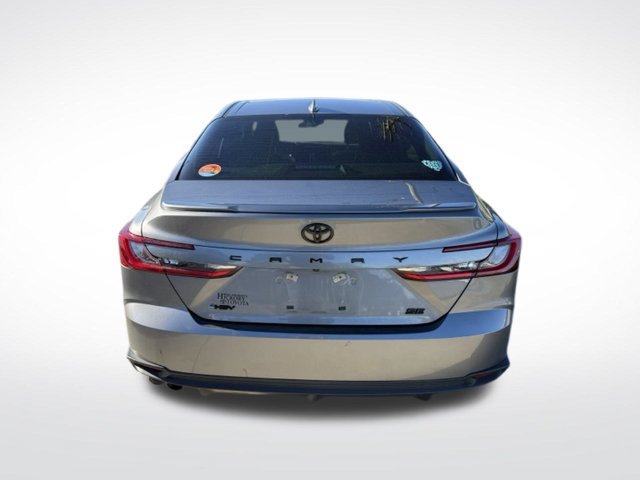 Used 2025 Toyota Camry SE FWD image 8