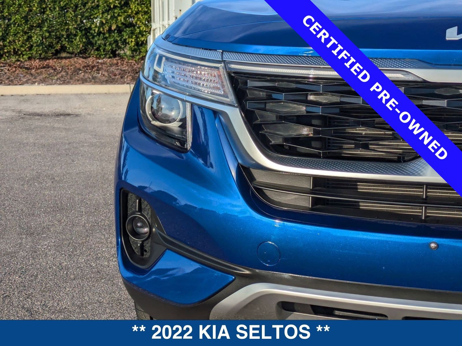 Used 2022 Kia Seltos EX image 9