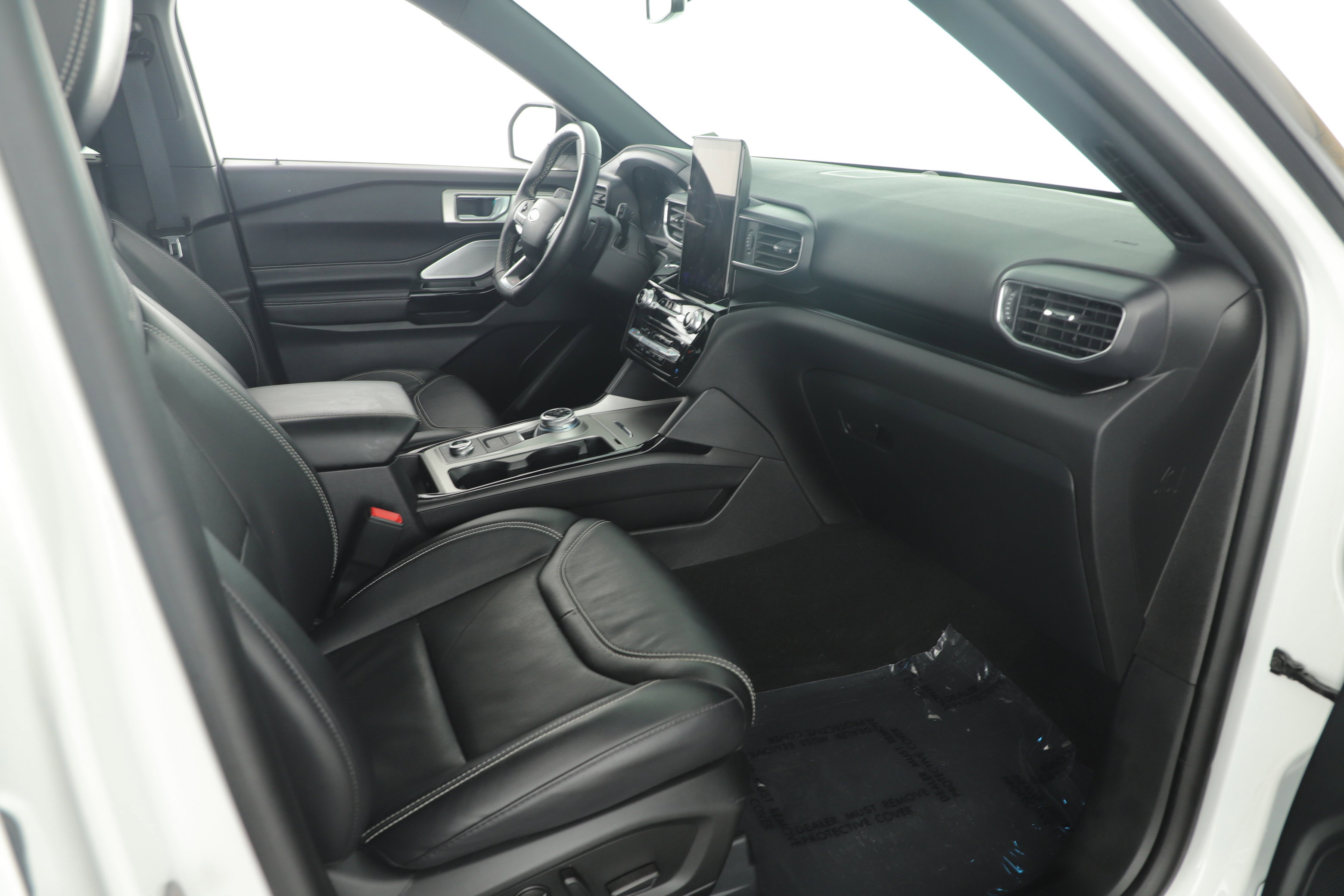 Certified 2024 Ford Explorer ST w/ Equipment Group 401A image 13