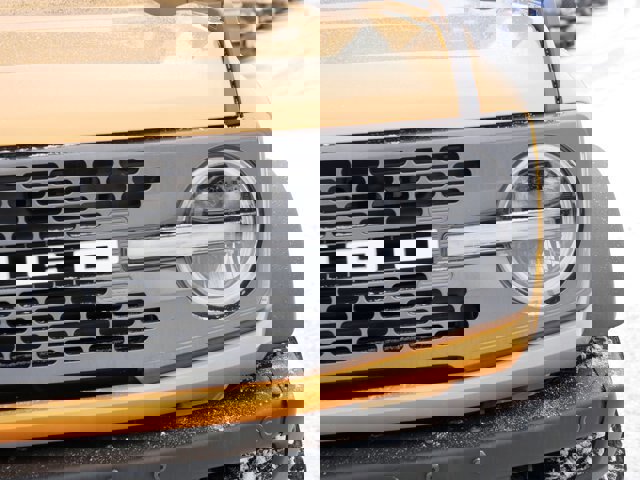 Certified 2022 Ford Bronco Badlands image 9