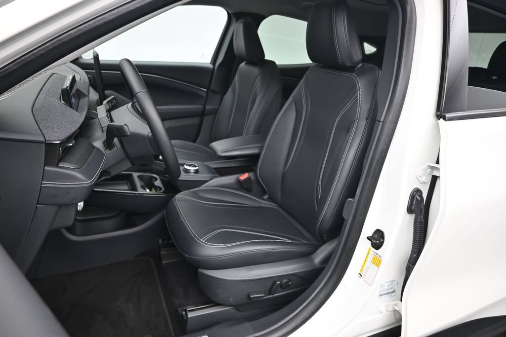 Certified 2022 Ford Mustang Mach-E Premium RWD image 16