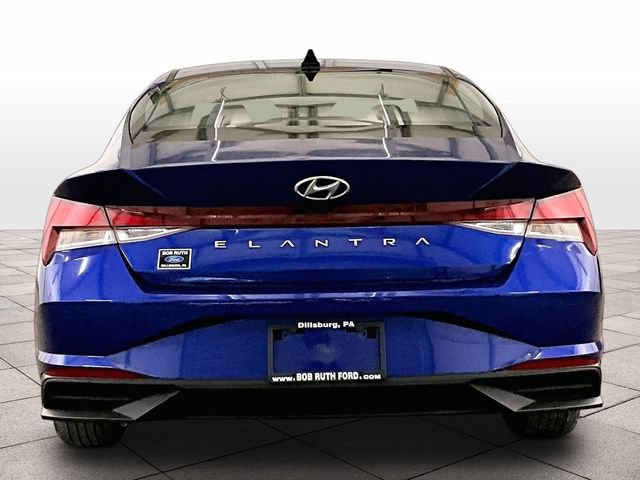 Used 2023 Hyundai Elantra SEL FWD image 4