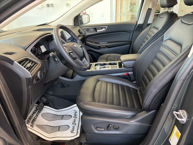 Certified 2024 Ford Edge SEL w/ Convenience Package AWD/4WD image 18