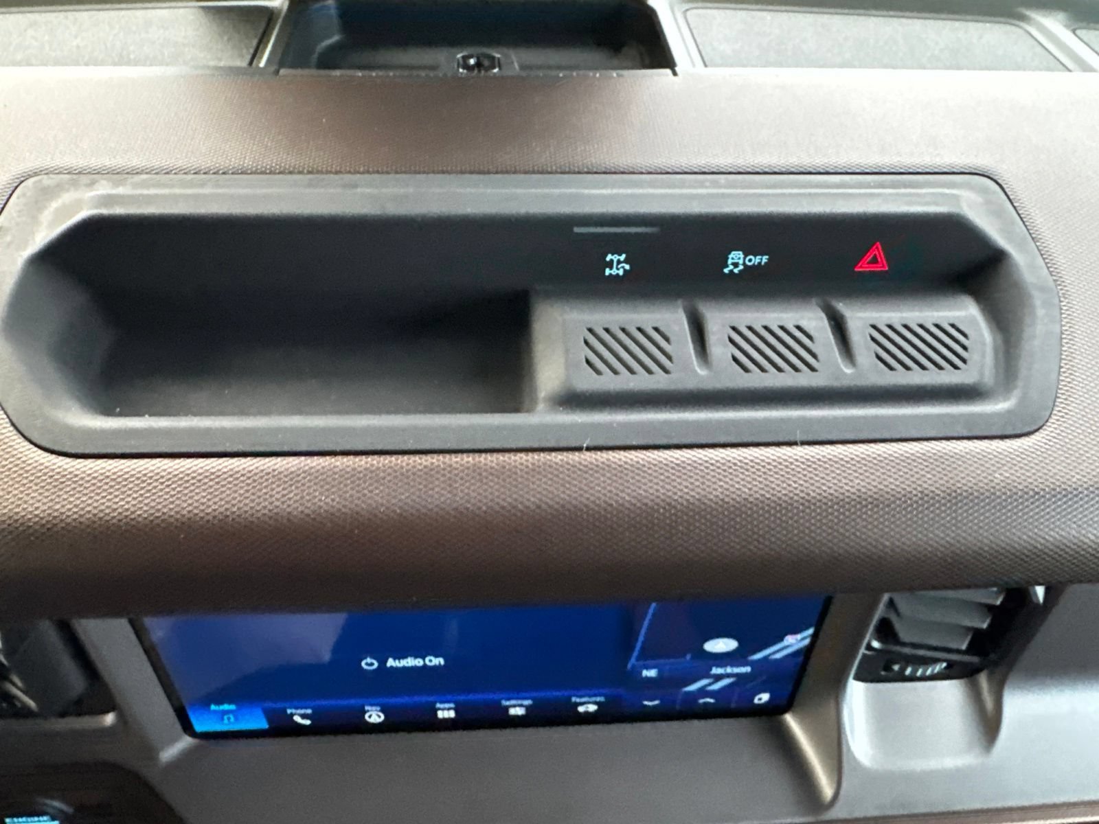 Certified 2022 Ford Bronco Outer Banks AWD/4WD image 30