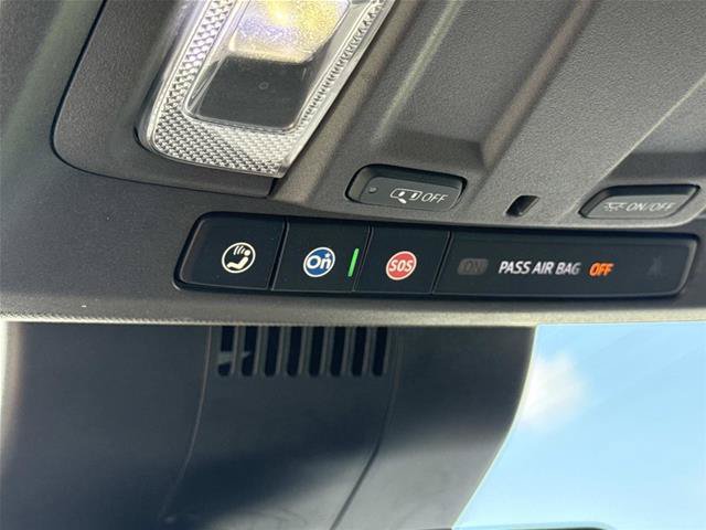 Used 2023 GMC Sierra 1500 SLT AWD/4WD image 31