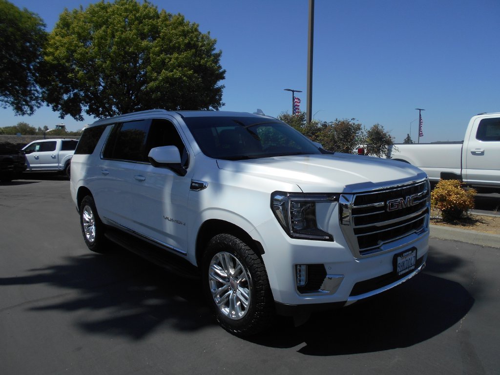 Used 2023 GMC Yukon XL SLT