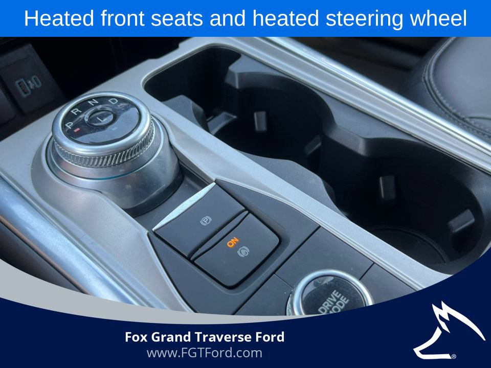 Certified 2022 Ford Explorer XLT w/ Equipment Group 202A AWD/4WD image 30