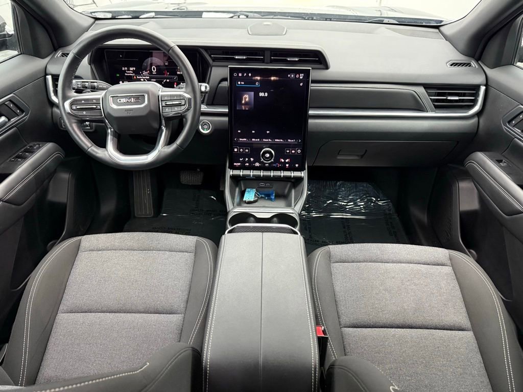 Used 2025 GMC Terrain Elevation image 2