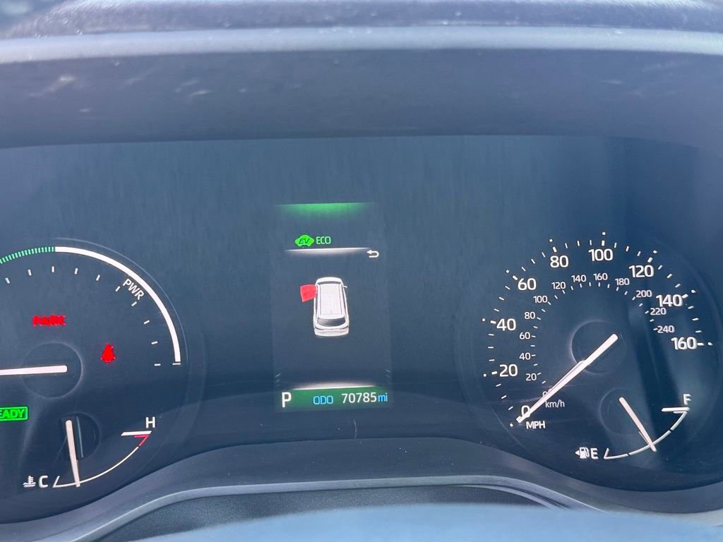 Used 2024 Toyota Sienna XLE image 22