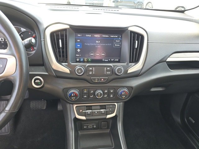 Used 2022 GMC Terrain Denali w/ Denali Premium Package image 19