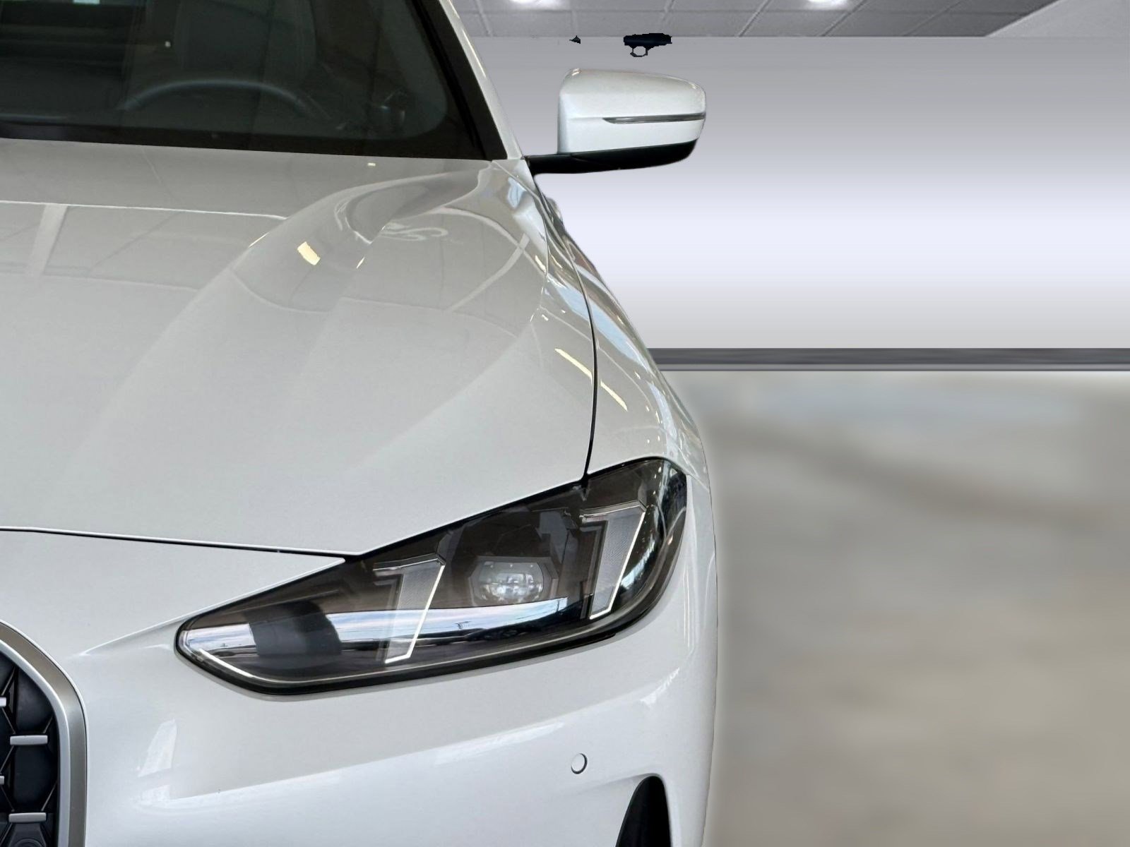 Used 2025 BMW 430i Convertible w/ Premium Package RWD image 11