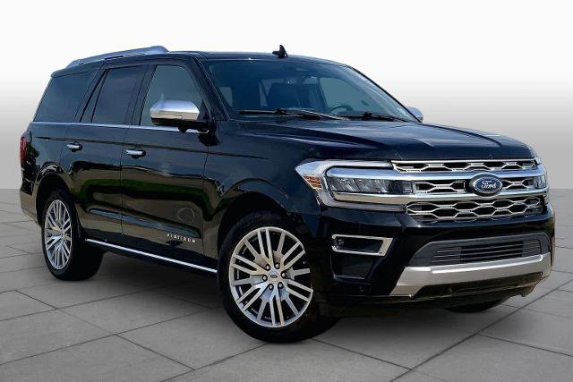Certified 2023 Ford Expedition Platinum RWD image 3