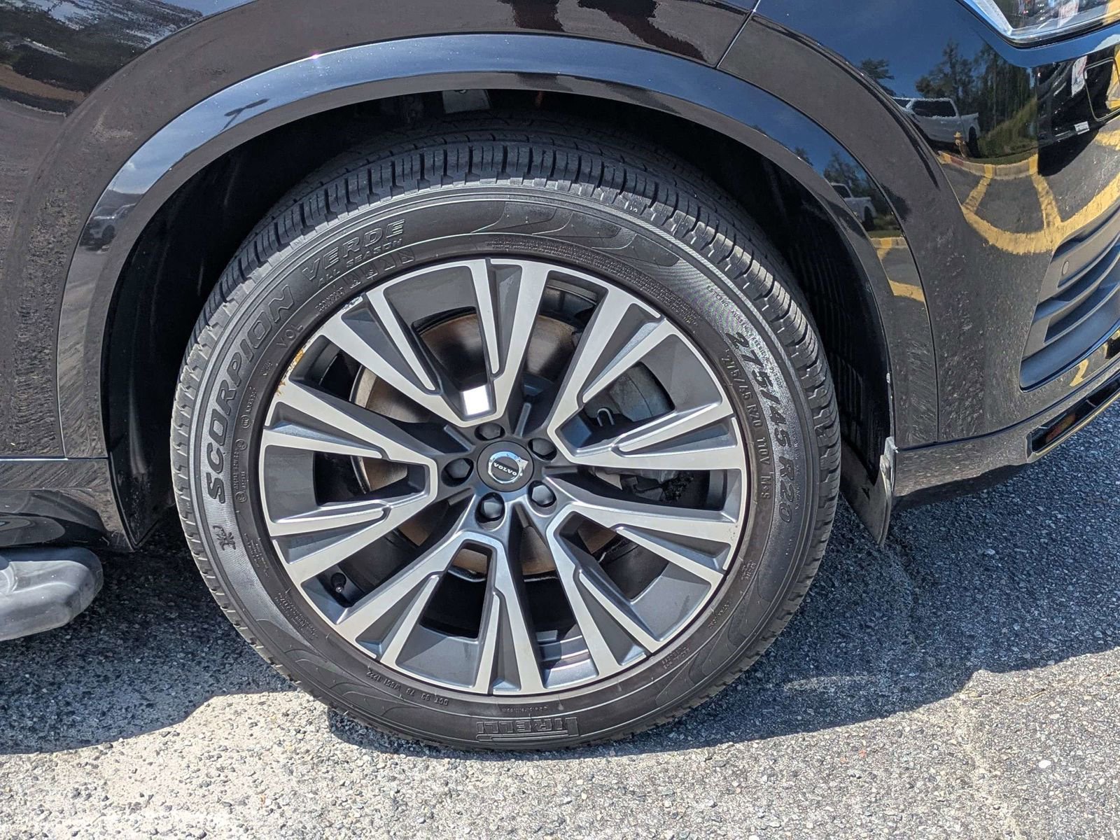 Used 2021 Volvo XC90 T6 Momentum AWD/4WD image 6